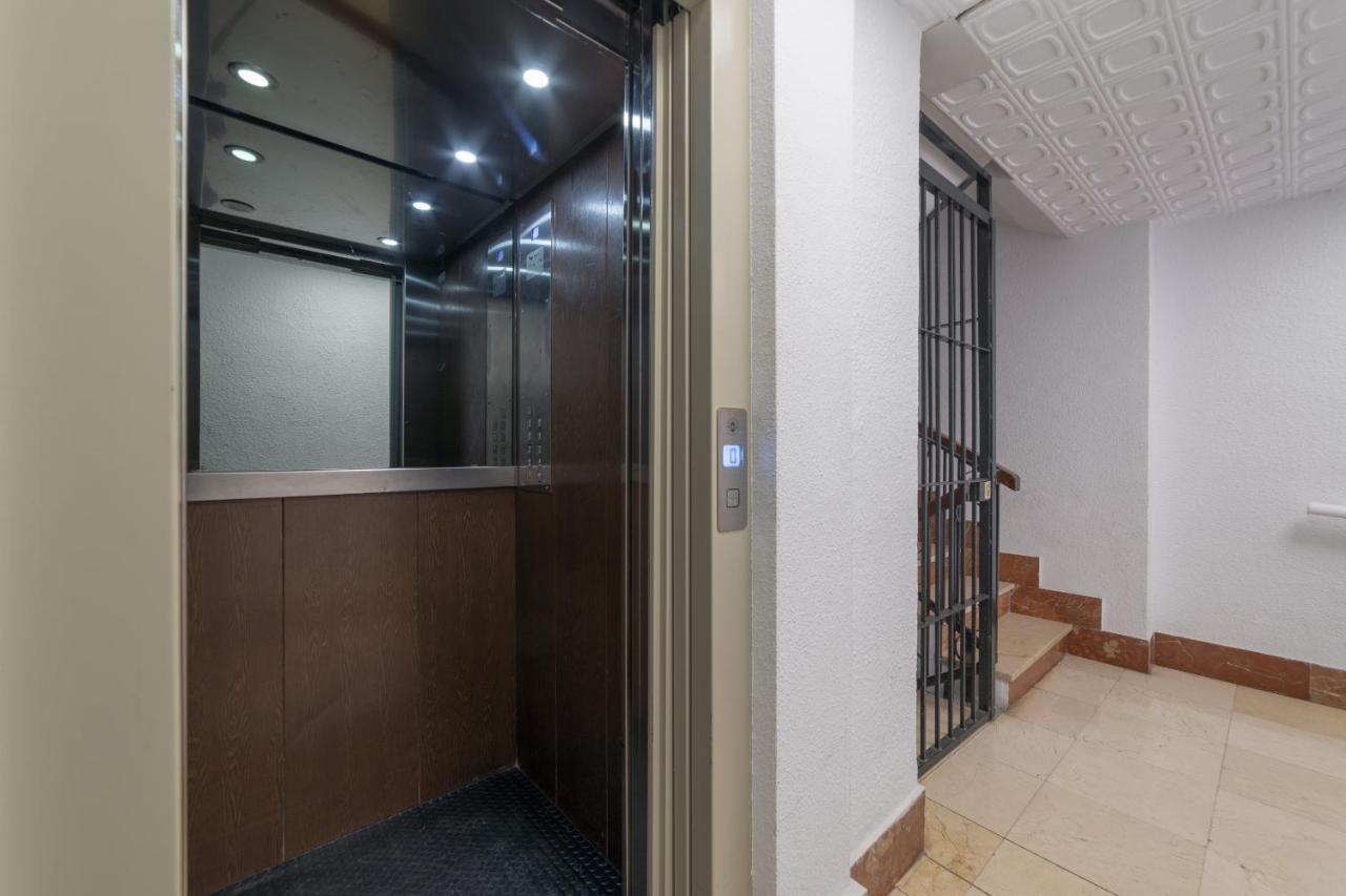 מאלגה Suite Homes Penthouse Capuchinos מראה חיצוני תמונה